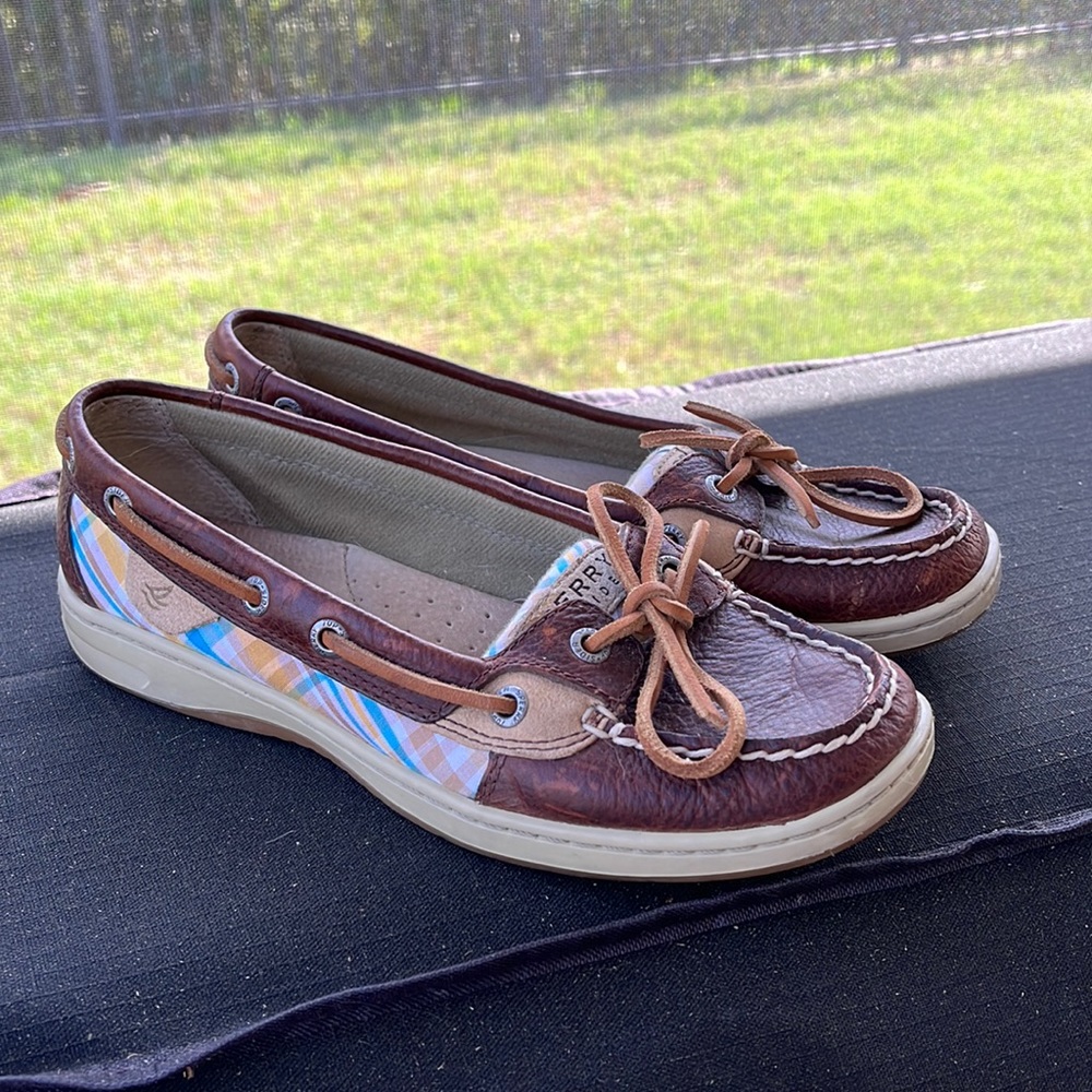 Sperry Top-Sider Size 6